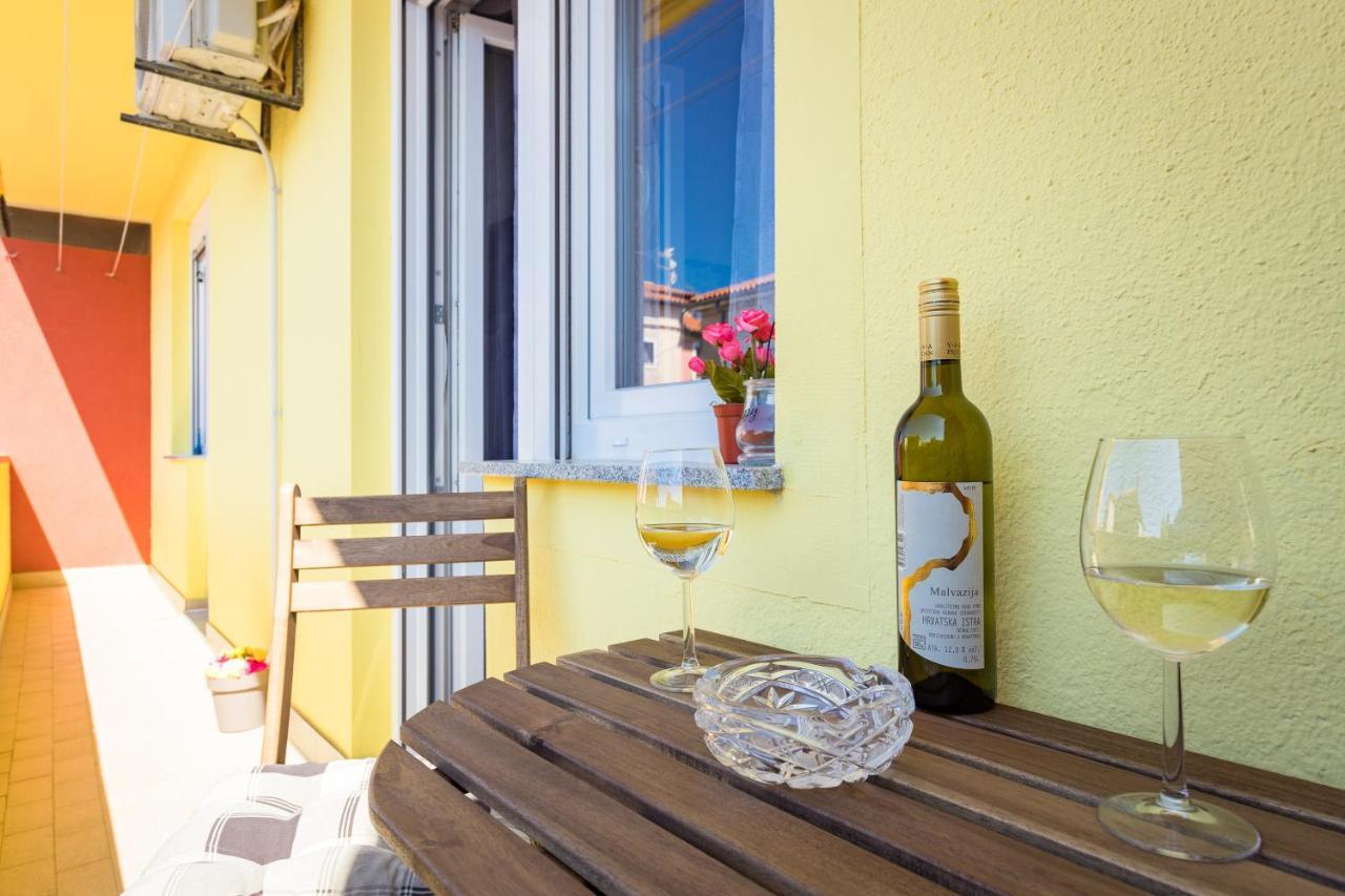 Sunny Apartment Ili Near Amfiteatar Pula Dış mekan fotoğraf