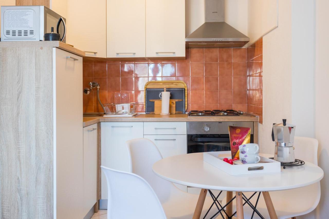 Sunny Apartment Ili Near Amfiteatar Pula Dış mekan fotoğraf